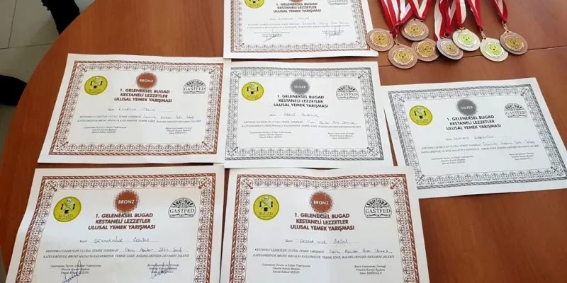bugad_birinci_kestaneli_lezzetler_ulusal_yemek_yarismasi_comu_odul_madalya_sertifika
